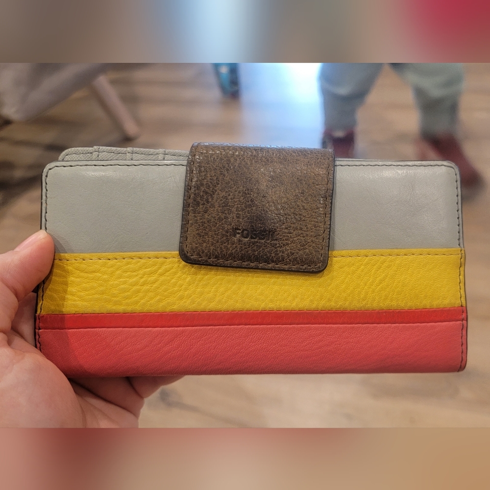 Fossil wallet billfold